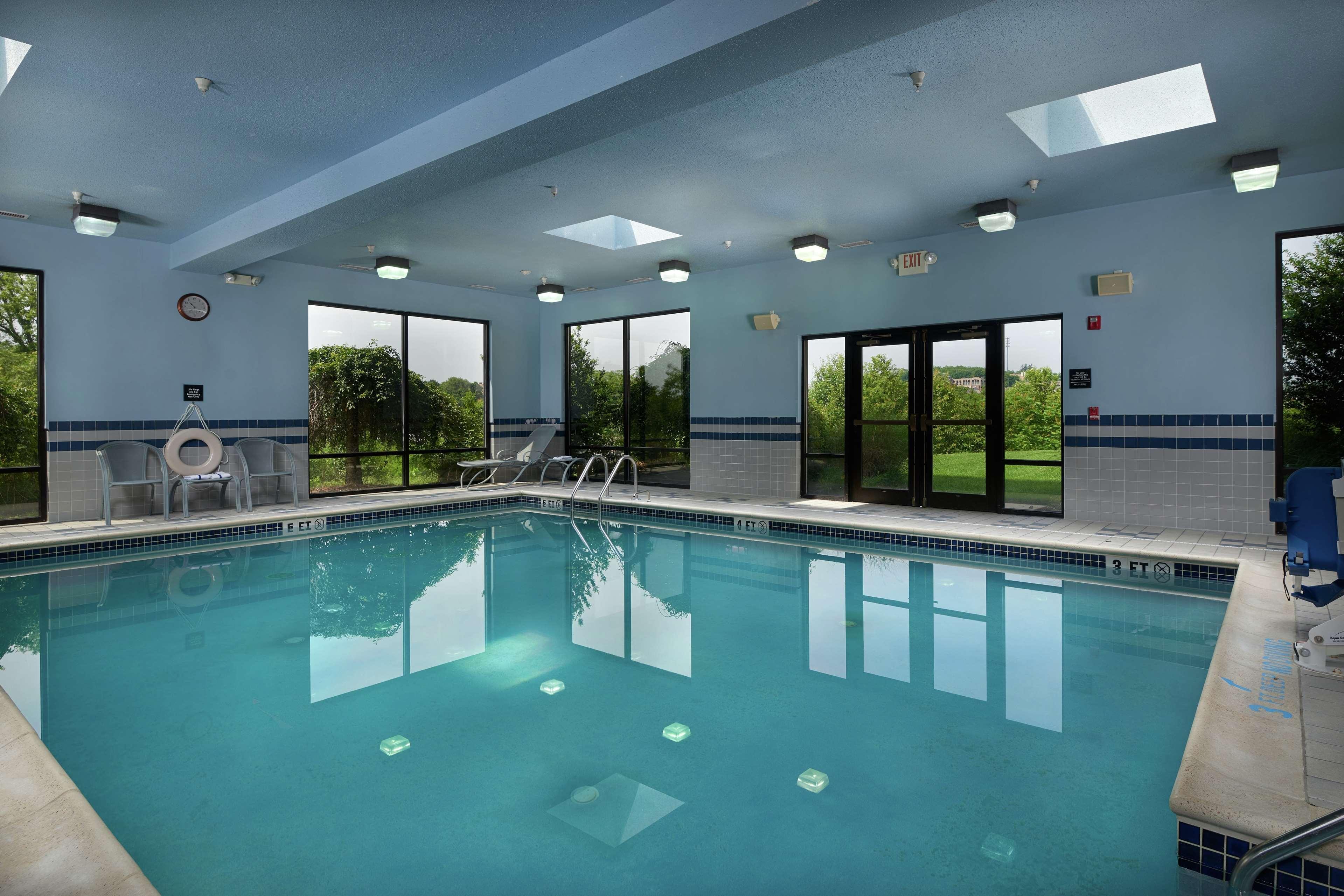 Hampton Inn Shrewsbury Exterior photo