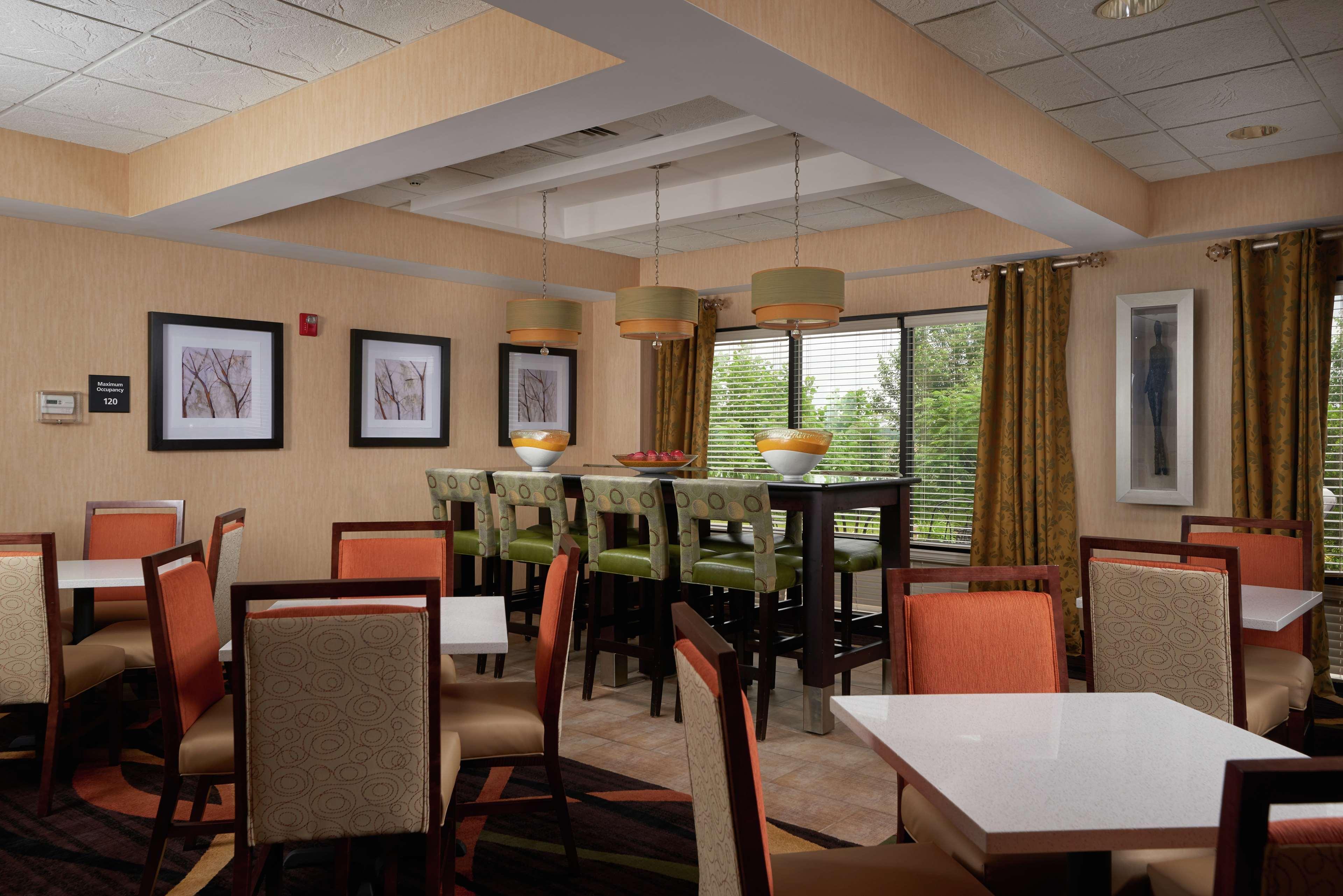Hampton Inn Shrewsbury Exterior photo