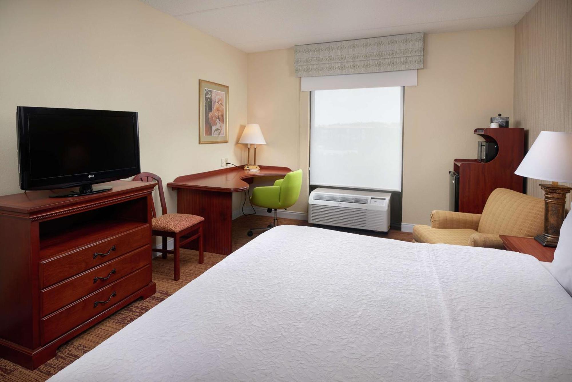 Hampton Inn Shrewsbury Exterior photo