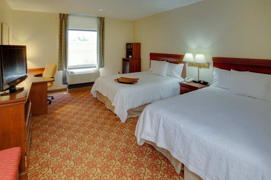 Hampton Inn Shrewsbury Exterior photo